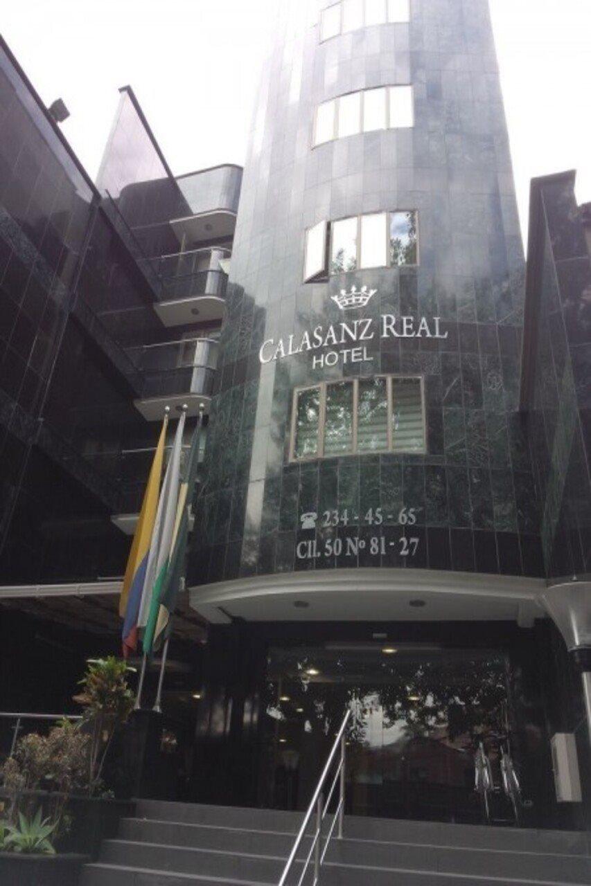 Hotel Calasanz Real Μεντεγίν Εξωτερικό φωτογραφία