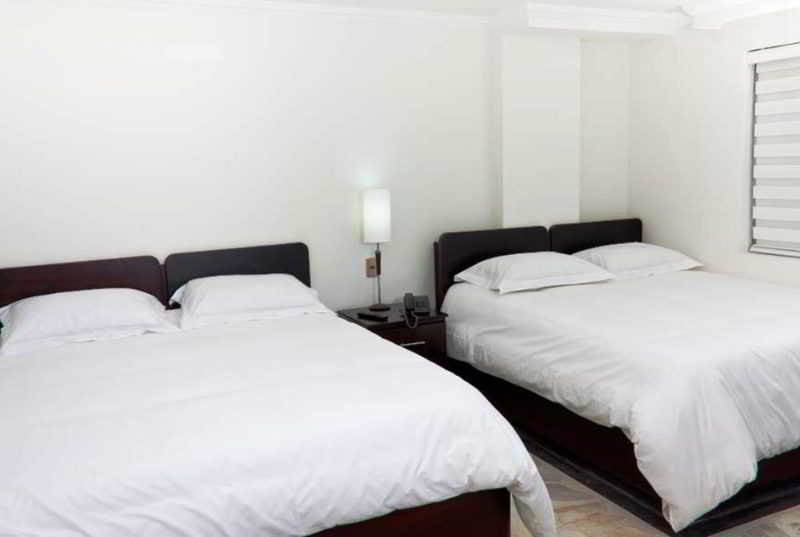 Hotel Calasanz Real Μεντεγίν Εξωτερικό φωτογραφία