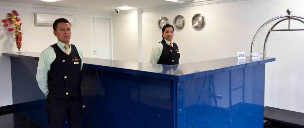 Hotel Calasanz Real Μεντεγίν Εξωτερικό φωτογραφία